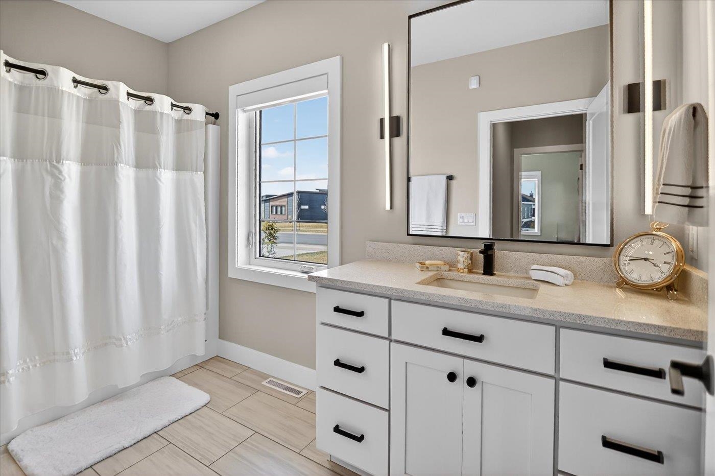 2012 Paris Cottage Grove Cottage Grove, WI 53527 - Photo 41 of 69