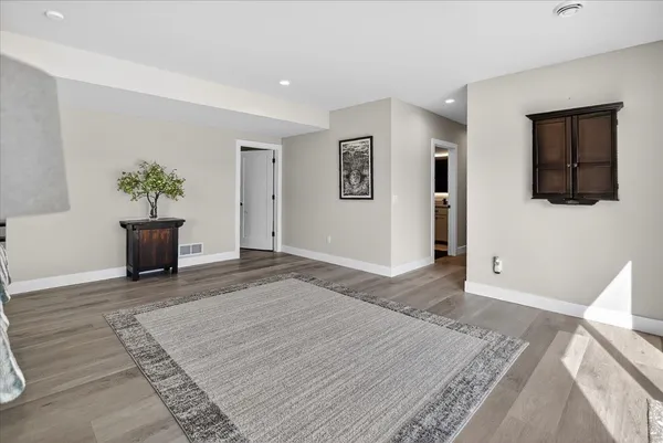 $1,295,000 | 2012 Paris Cottage Grove, Cottage Grove, WI 53527