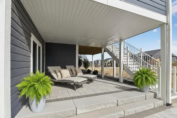 $1,295,000 | 2012 Paris Cottage Grove, Cottage Grove, WI 53527