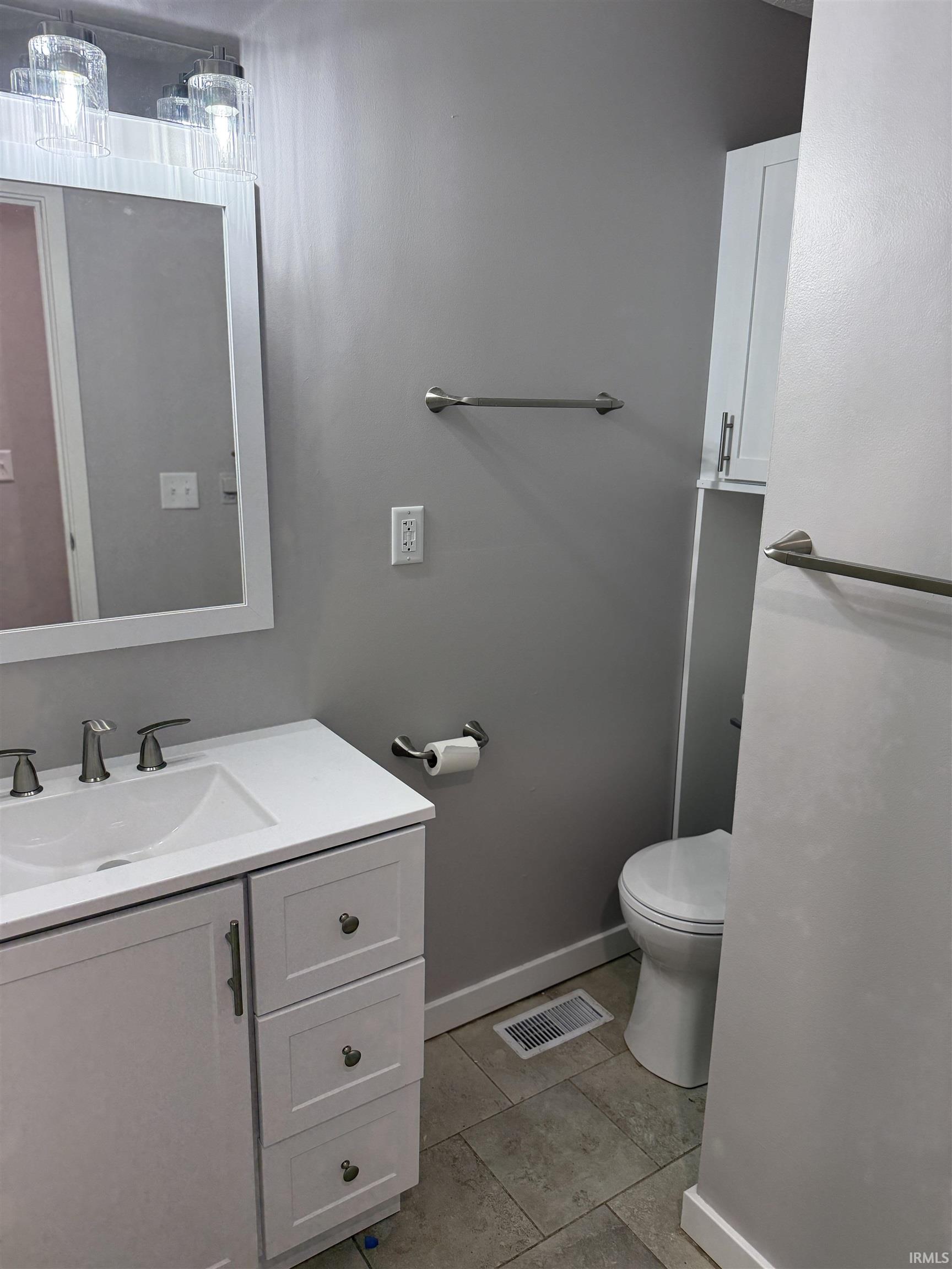 3312 North Stoneycrest Road Bloomington, IN 47404 - Photo 8 of 15 Gallery Image 8