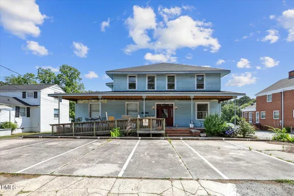 $450,000 | 206 East Church Street, Smithfield, NC 27577