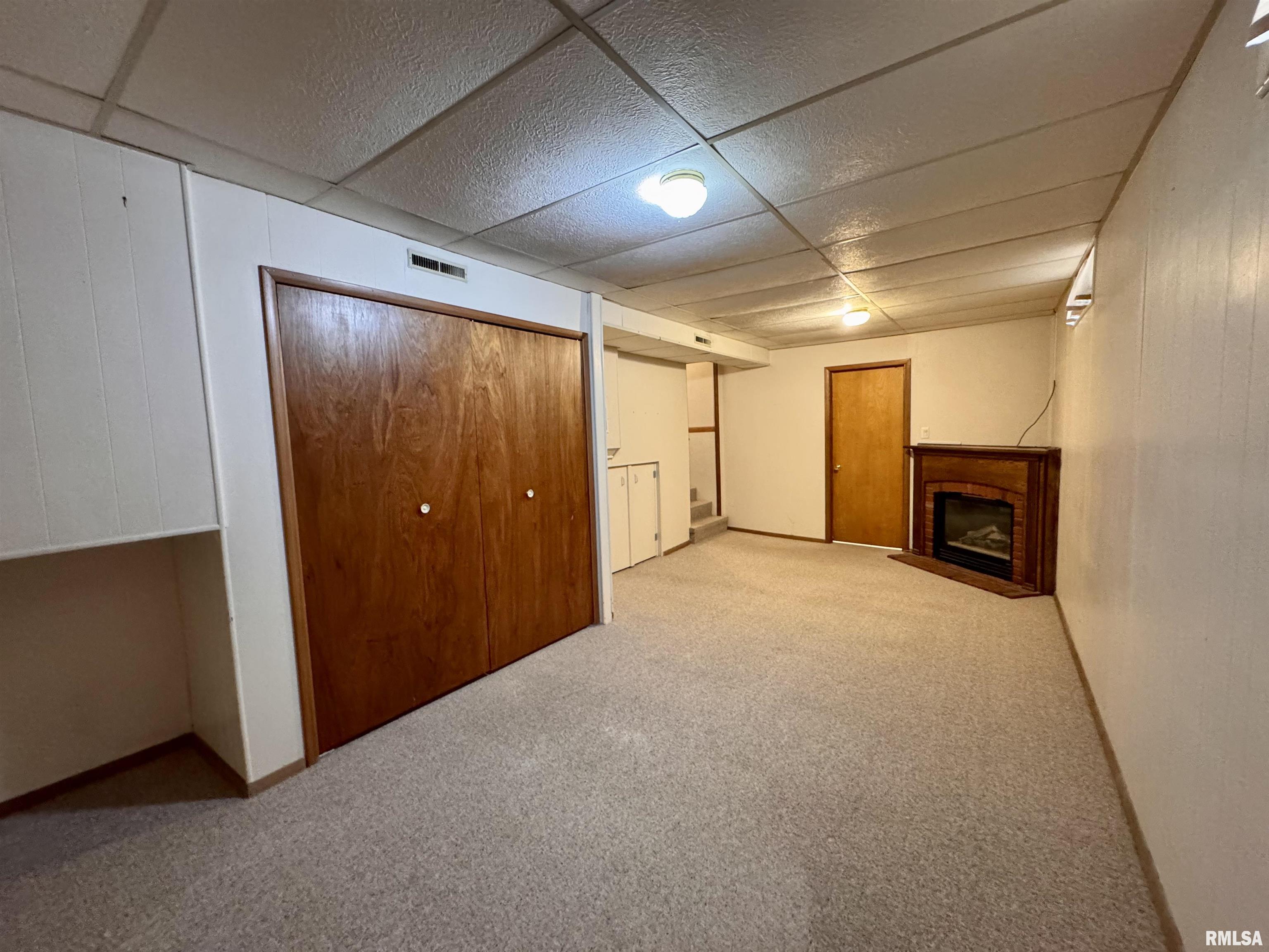 439 East Yeiser Street Macomb, IL 61455 - Photo 17 of 24