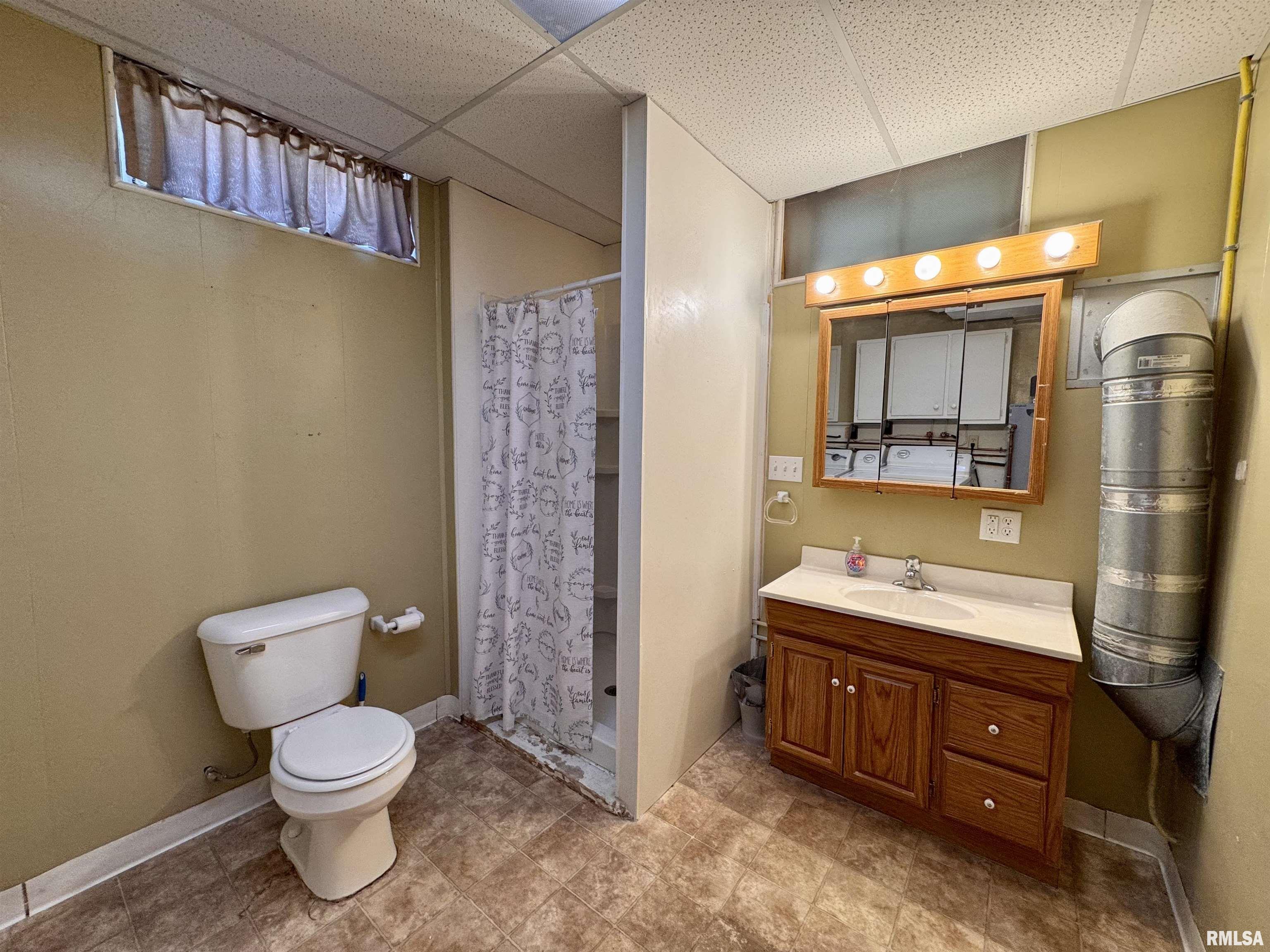 439 East Yeiser Street Macomb, IL 61455 - Photo 18 of 24