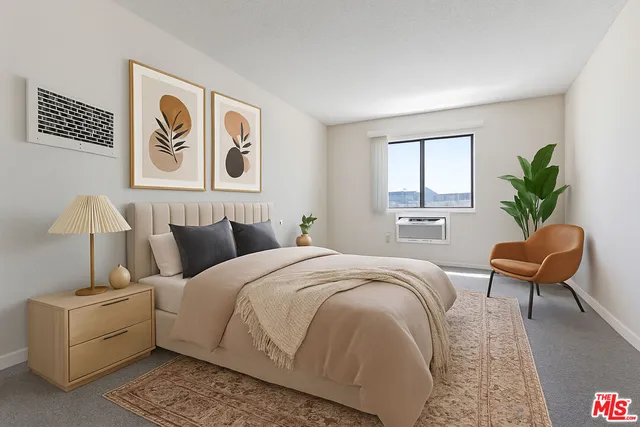 $600,000 | 18530 Hatteras Street, Unit 313, Tarzana, CA 91356