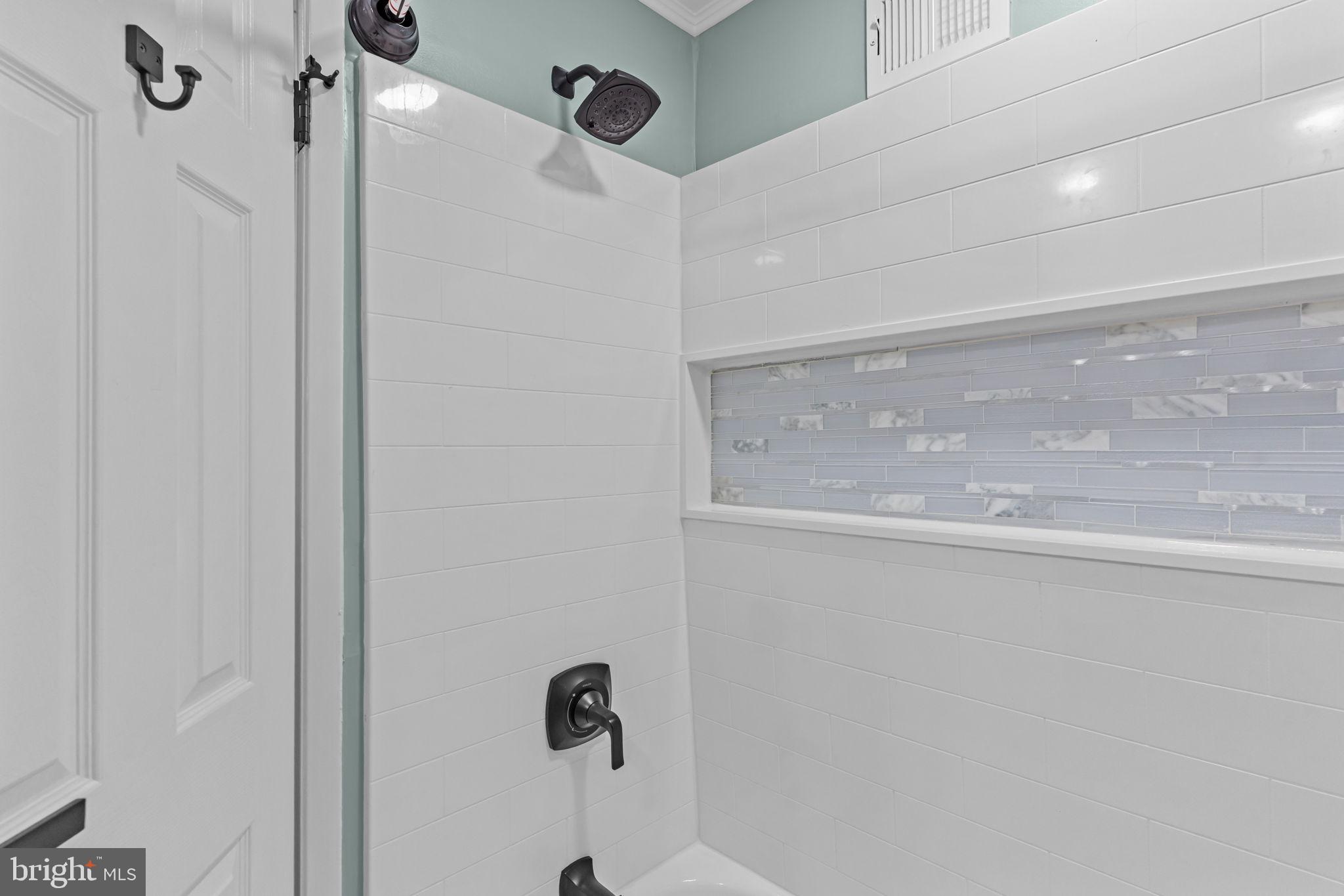 12705 Medford Road Philadelphia, PA 19154 - Photo 20 of 29 a bathroom with a shower