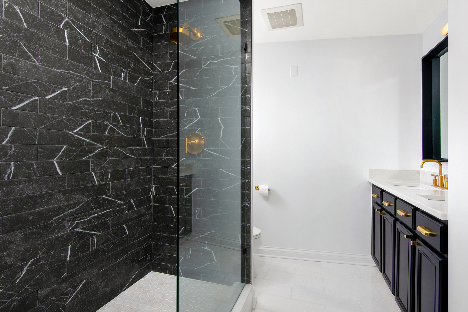 106 North Aberdeen Street, Unit 5H Chicago, IL 60607 - Photo 13 of 14