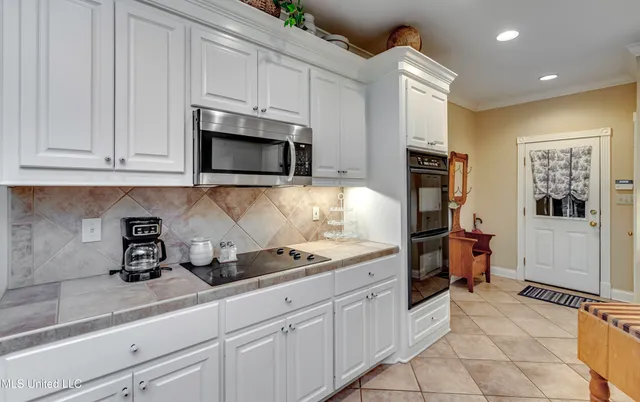 $390,000 | 102 North Valley Common, Madison, MS 39110