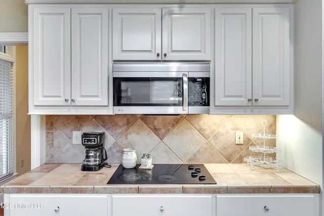 $390,000 | 102 North Valley Common, Madison, MS 39110