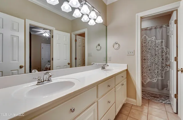 $390,000 | 102 North Valley Common, Madison, MS 39110