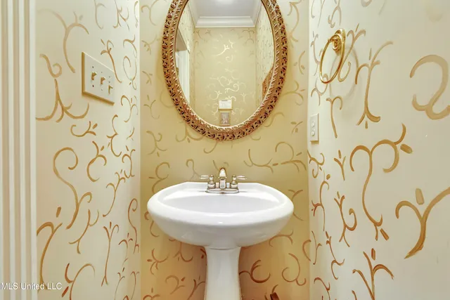 $390,000 | 102 North Valley Common, Madison, MS 39110