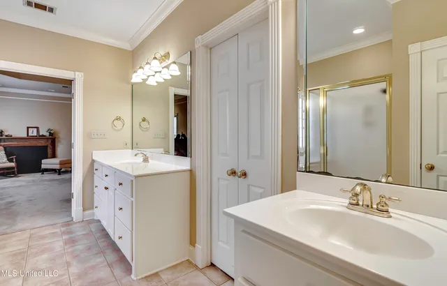 $390,000 | 102 North Valley Common, Madison, MS 39110