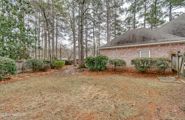 $390,000 | 102 North Valley Common, Madison, MS 39110