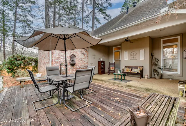 $390,000 | 102 North Valley Common, Madison, MS 39110