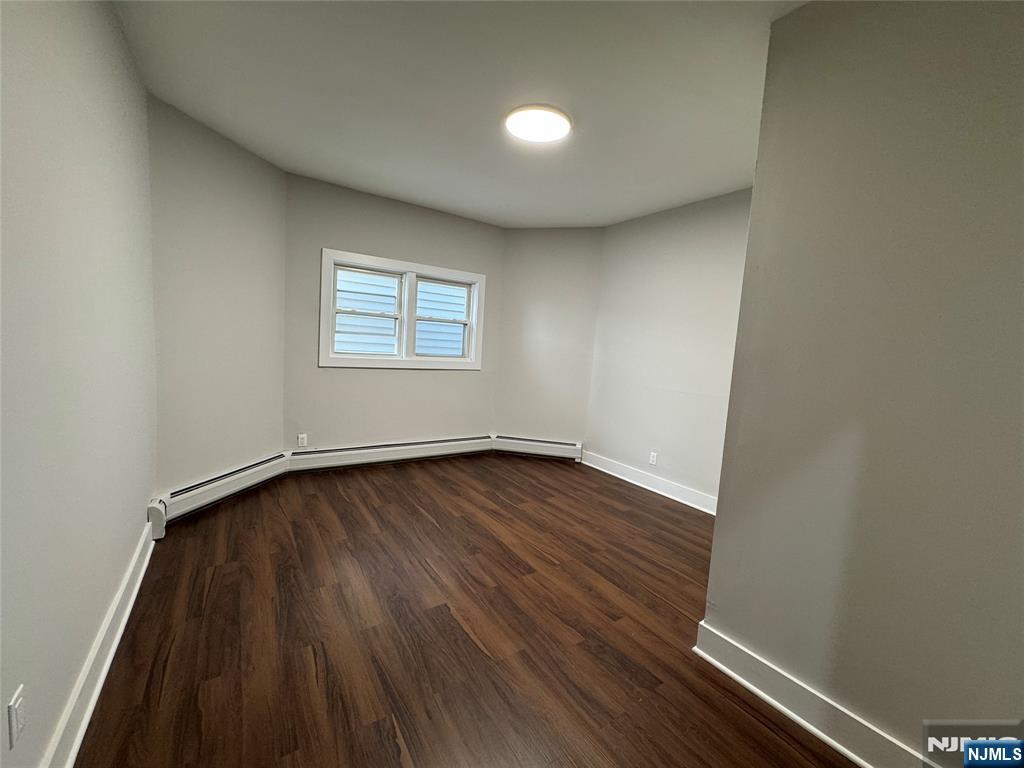 8 Lincoln Place, Unit 1 East Rutherford, NJ 07073 - Photo 6 of 9