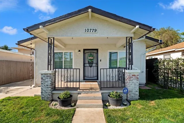 $649,999 | 10779 Barlow Avenue, Lynwood, CA 90262