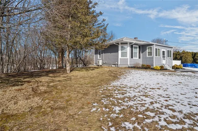 $399,900 | 2 Fairgreen Drive, West Warwick, RI 02893