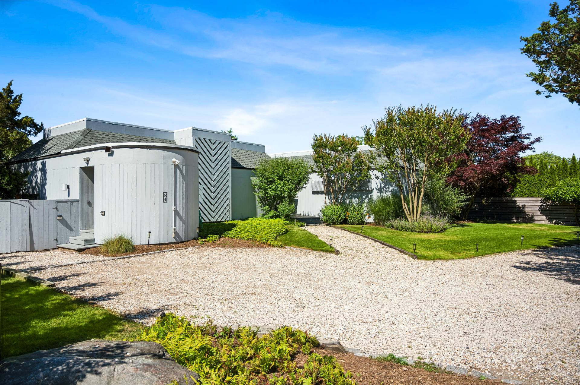 84 Redwood Road Sag Harbor, NY 11963 - Photo 3 of 23 Gallery Image 3