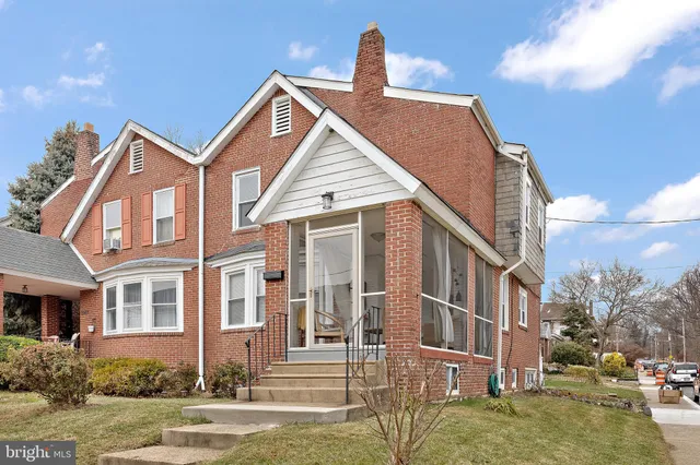 $2,100 | 2923 North Van Buren Street, Wilmington, DE 19802