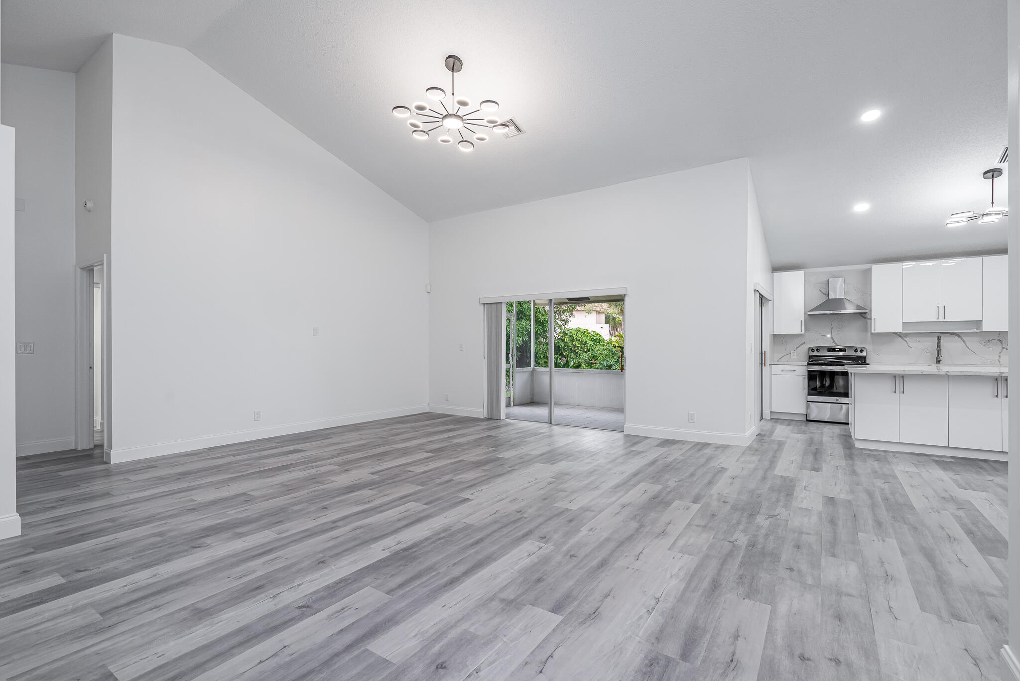 5140 Northwest 5th Avenue Boca Raton, FL 33487 - Photo 5 of 14 DSC00965-Edit