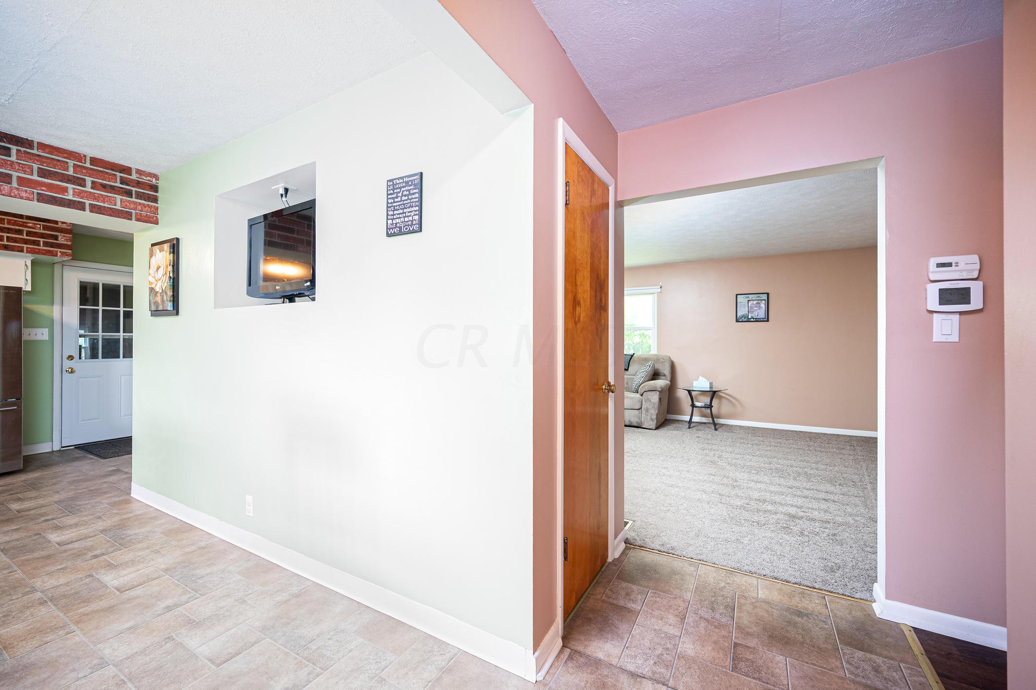 7020 Basil Road Northwest Baltimore, OH 43105 - Photo 11 of 45
