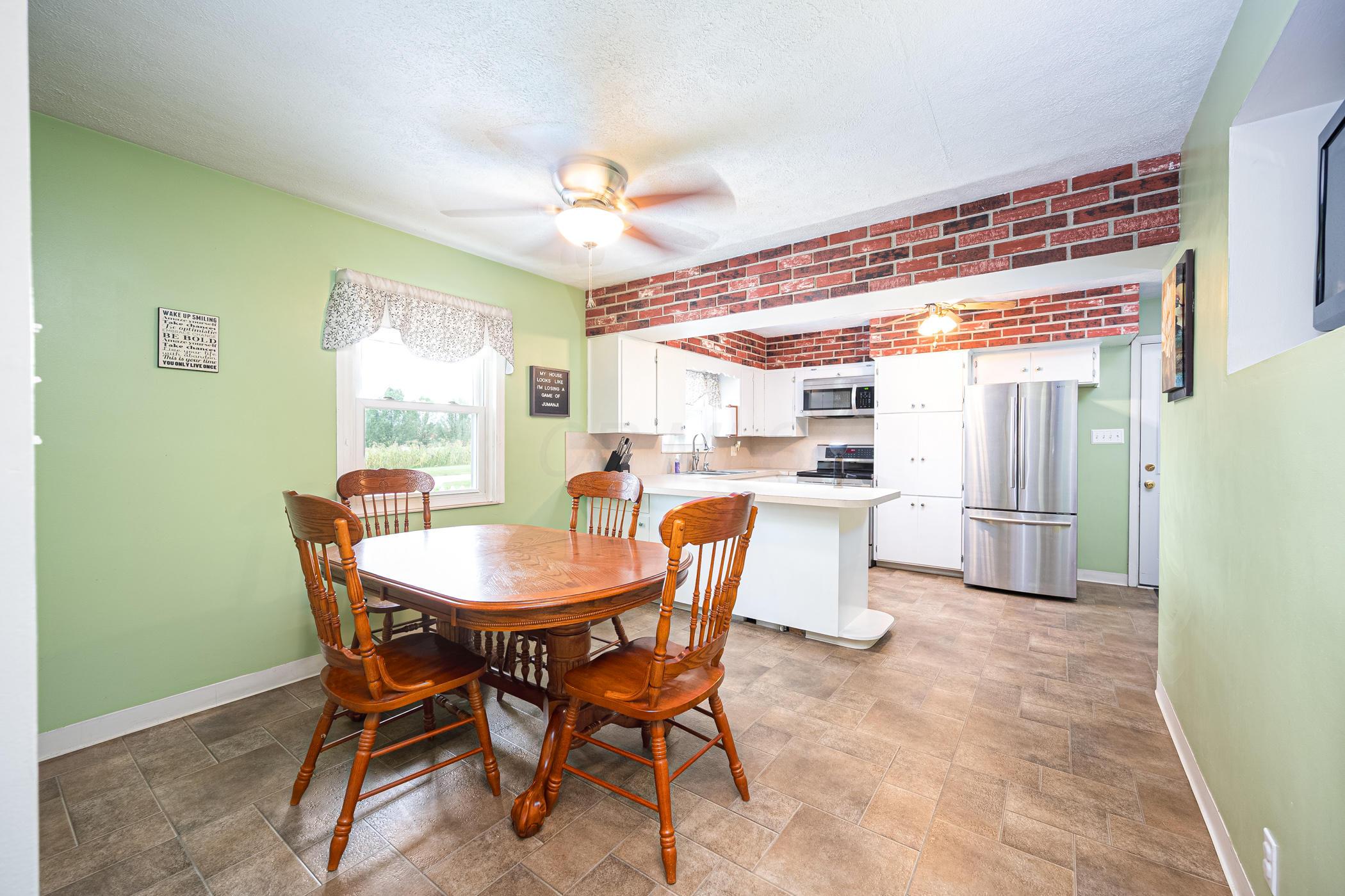 7020 Basil Road Northwest Baltimore, OH 43105 - Photo 12 of 45