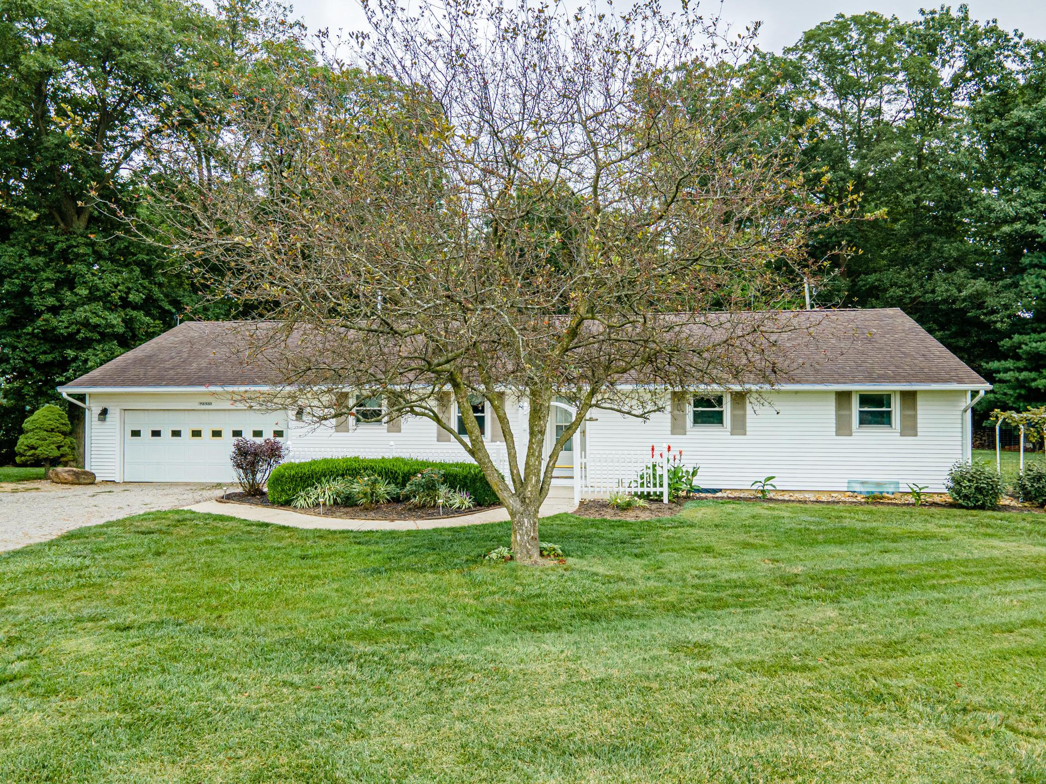 7020 Basil Road Northwest Baltimore, OH 43105 - Photo 2 of 45