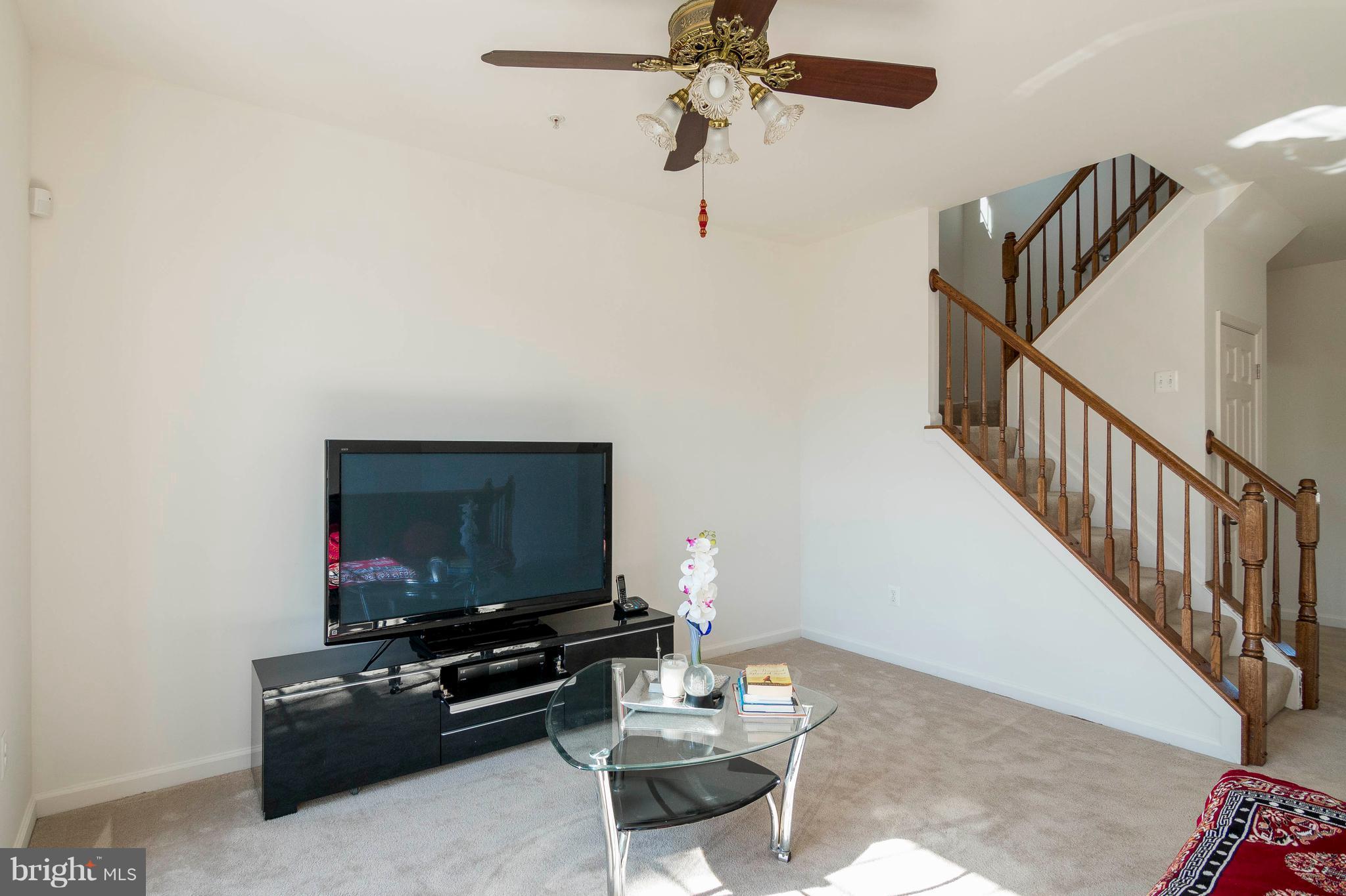 8170 Mission Road, Unit 1 Jessup, MD 20794 - Photo 5 of 30 Living Room