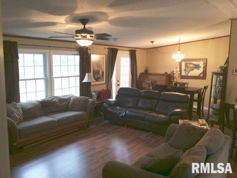 8577 Grassy Road Marion, IL 62959 - Photo 12 of 17