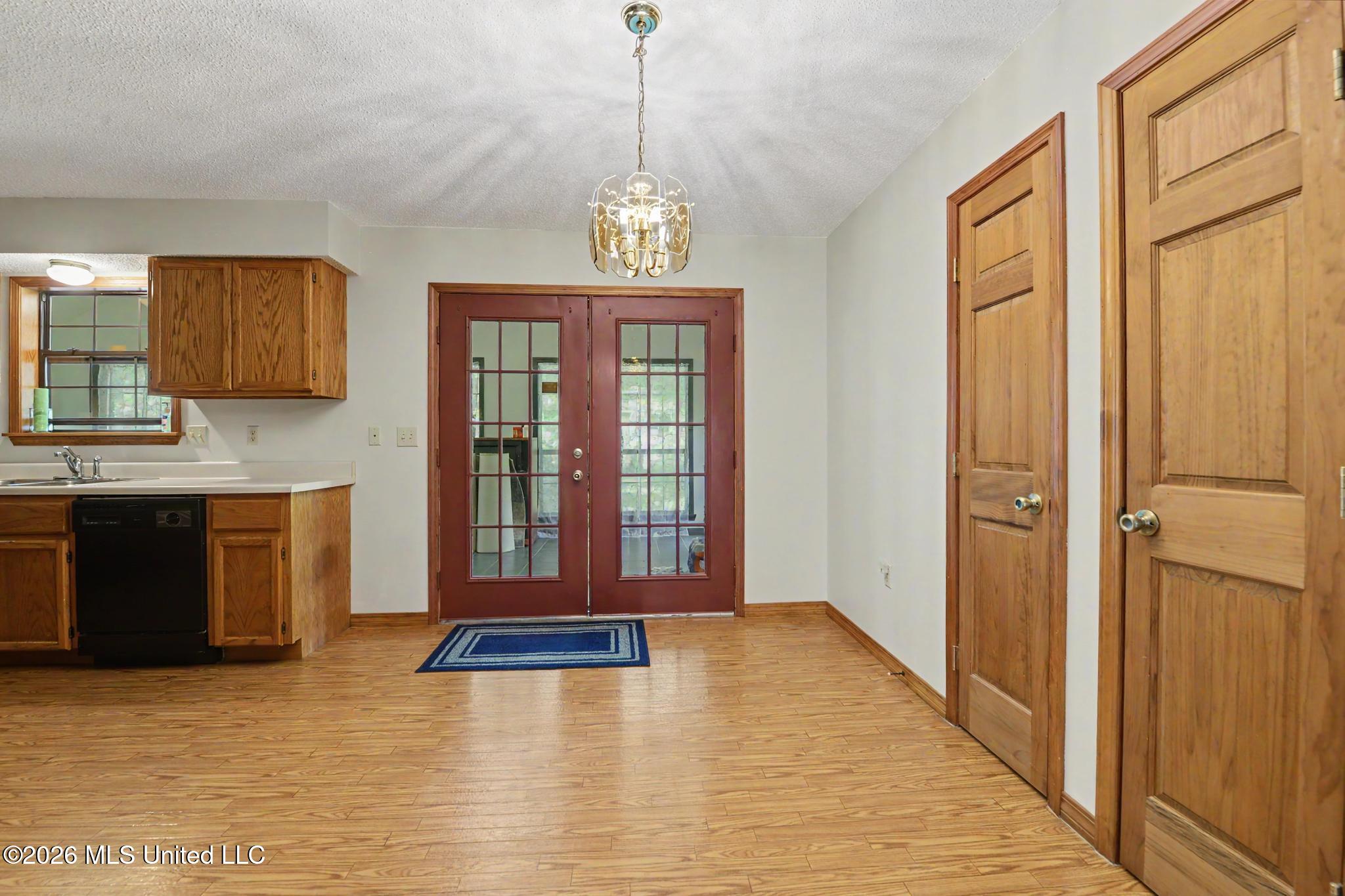 17118 Moran Road Gulfport, MS 39503 - Photo 11 of 37 011