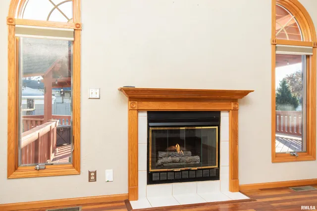 $319,900 | 2104 Marigold Drive, Pekin, IL 61554