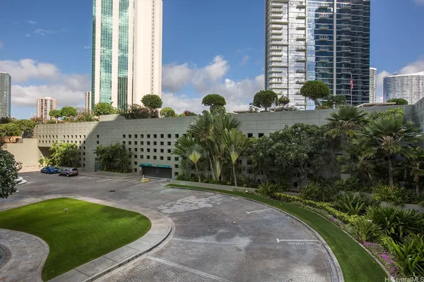 $5,200 | 1330 Ala Moana Boulevard, Unit 904, Honolulu, HI 96814