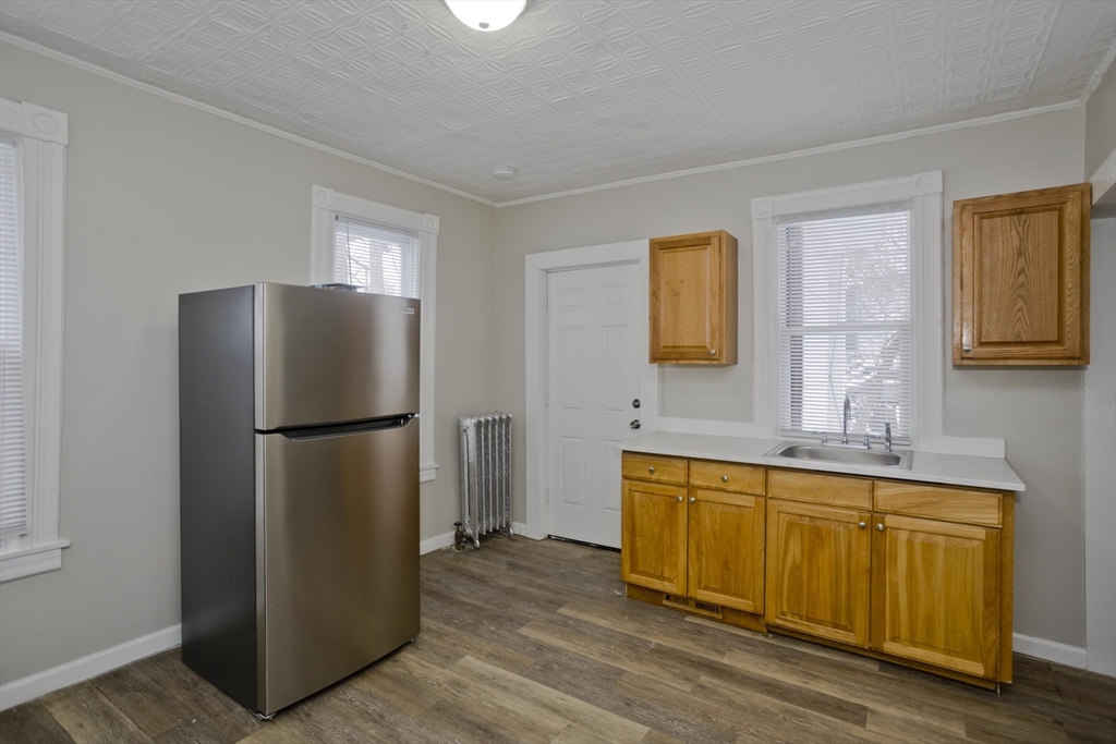 75 Mapledell Street Springfield, MA 01109 - Photo 12 of 42 Gallery Image 12