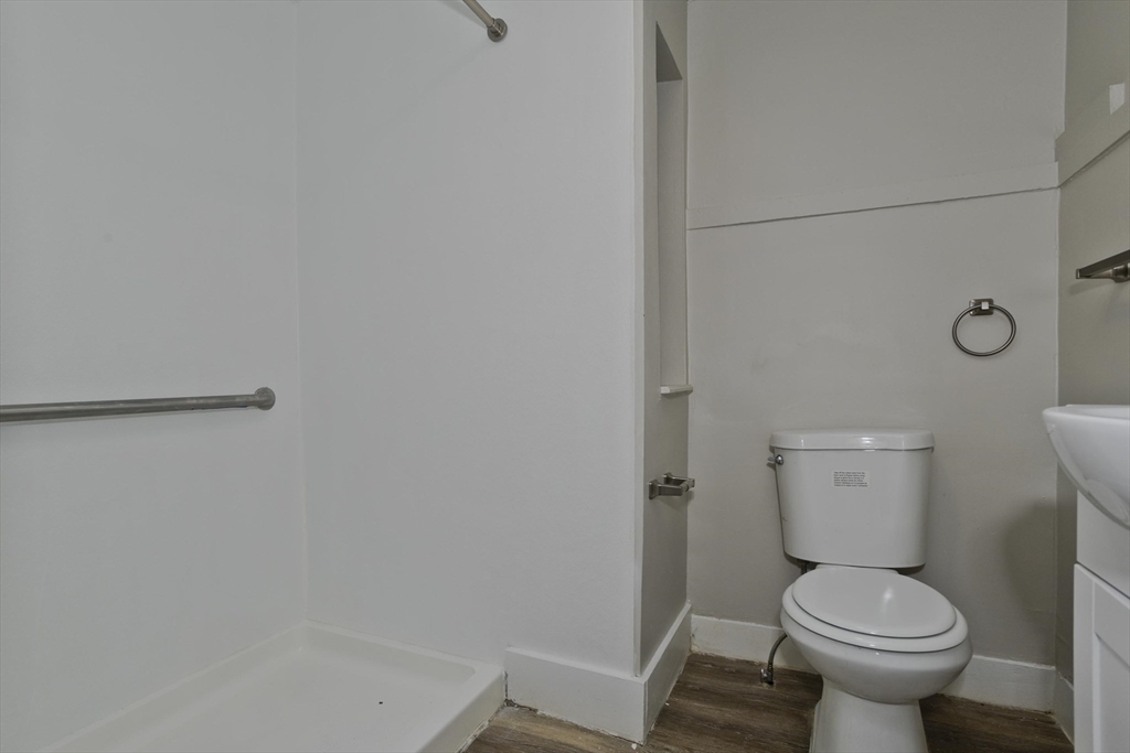 75 Mapledell Street Springfield, MA 01109 - Photo 14 of 42 Gallery Image 14