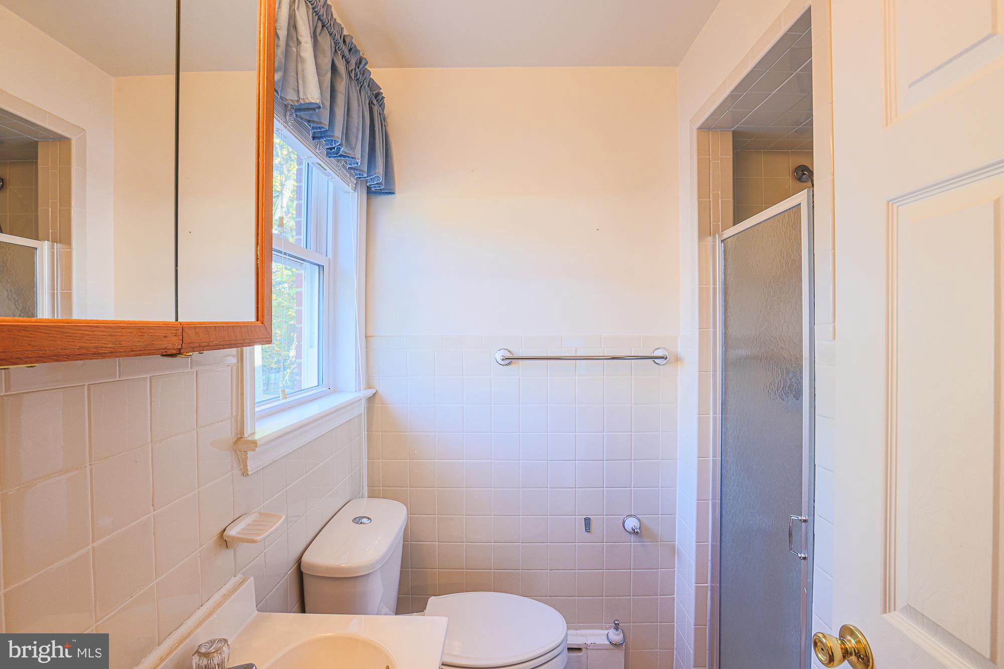 9809 Gunforge Road Perry Hall, MD 21128 - Photo 28 of 48 En Suite Bath