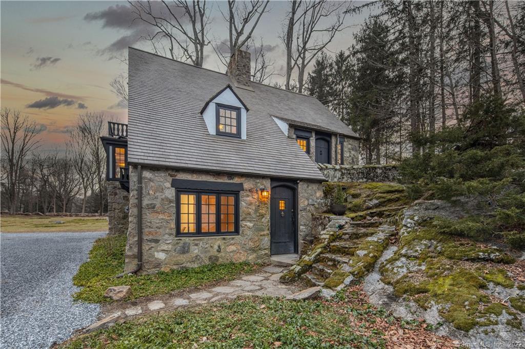 139 Grumman Hill Road Wilton, CT 06897 - Photo 1 of 1 Gallery Image 1