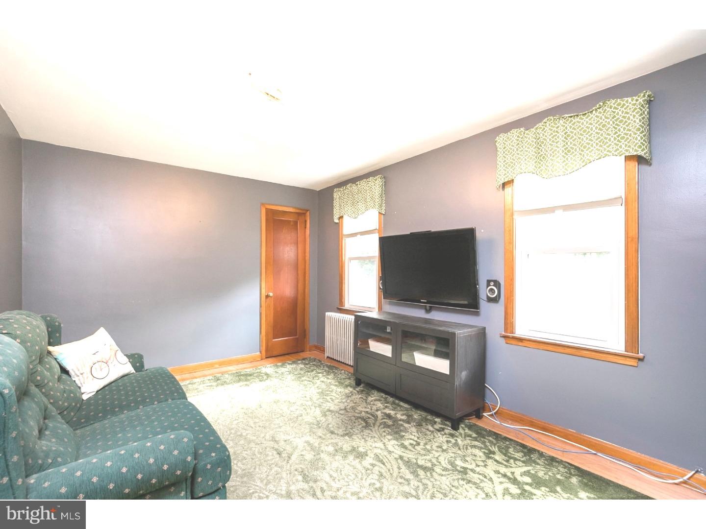 3210 Schuylkill Road Spring City, PA 19475 - Photo 11 of 21 Den