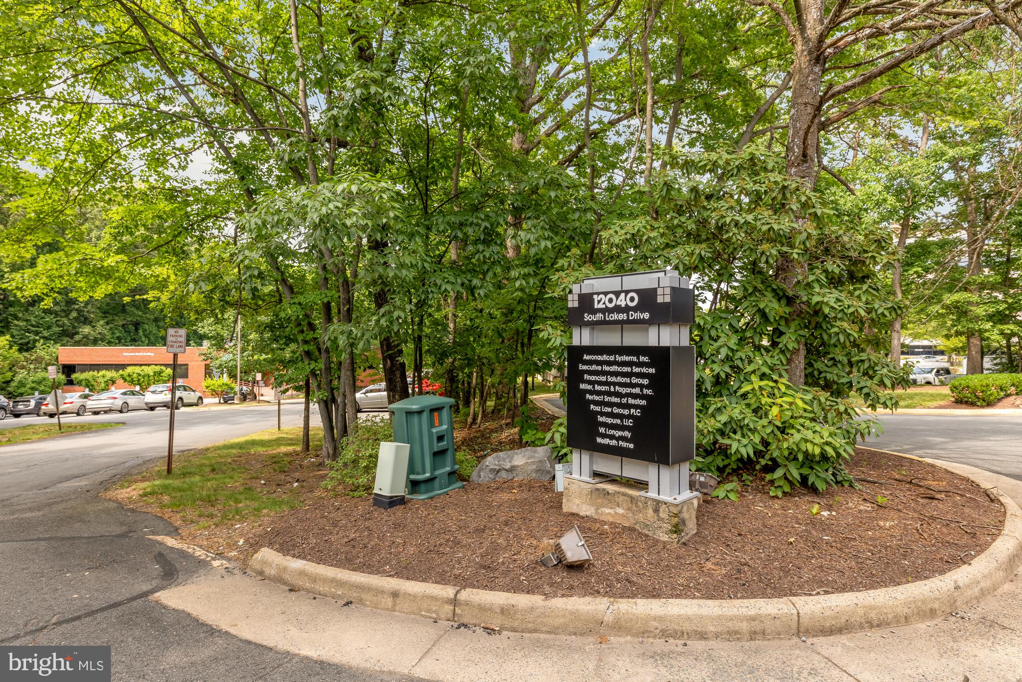 2240 Southgate Square Reston, VA 20191 - Photo 18 of 19