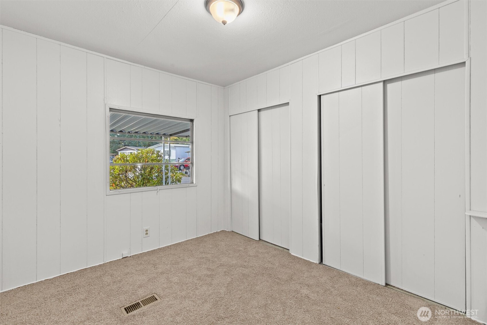 11622 Silver Lake Road, Unit 71 Everett, WA 98208 - Photo 24 of 35 a view of an empty room