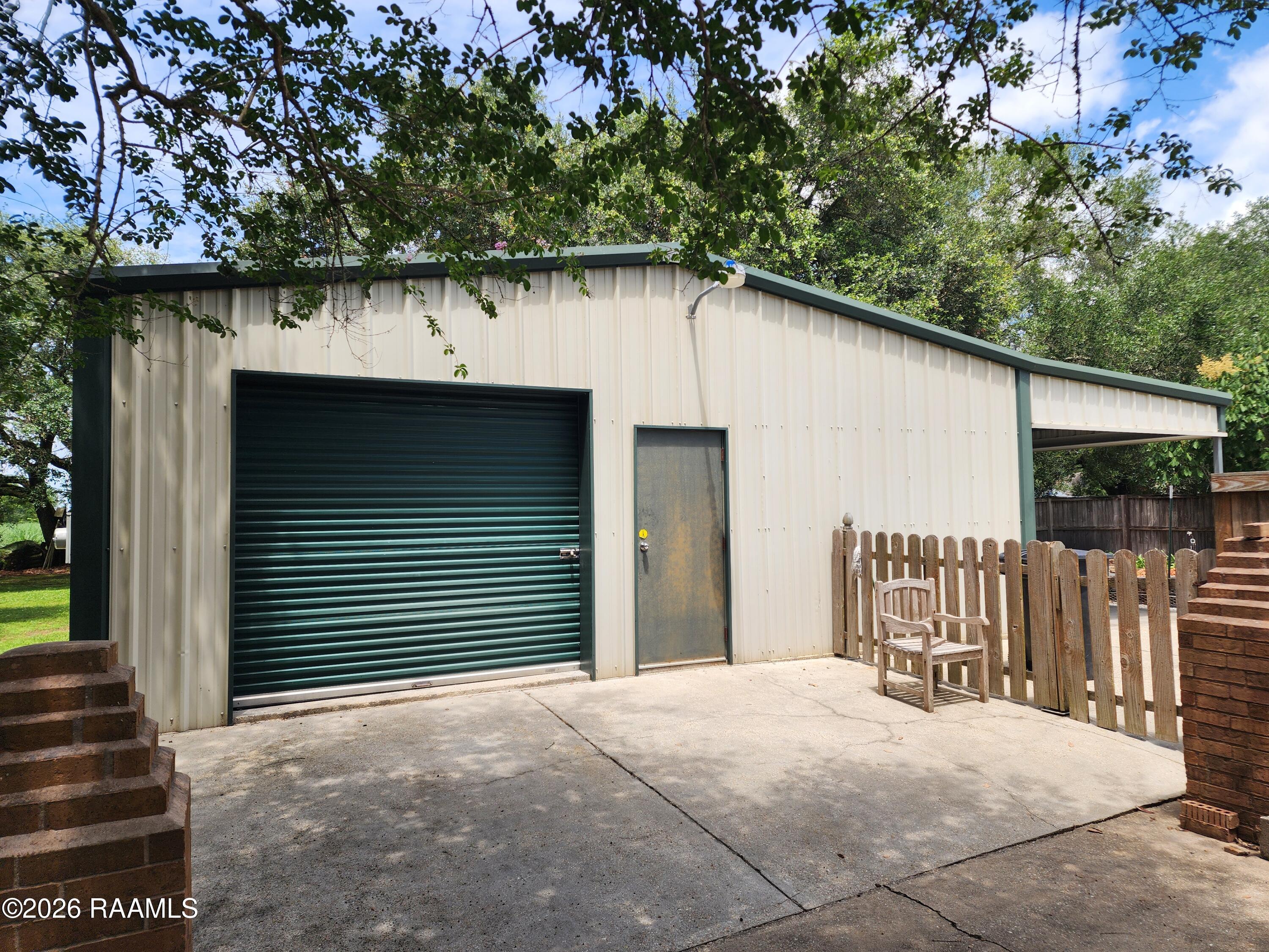 11022 Anthony Road Abbeville, LA 70510 - Photo 4 of 6 20260522_120650