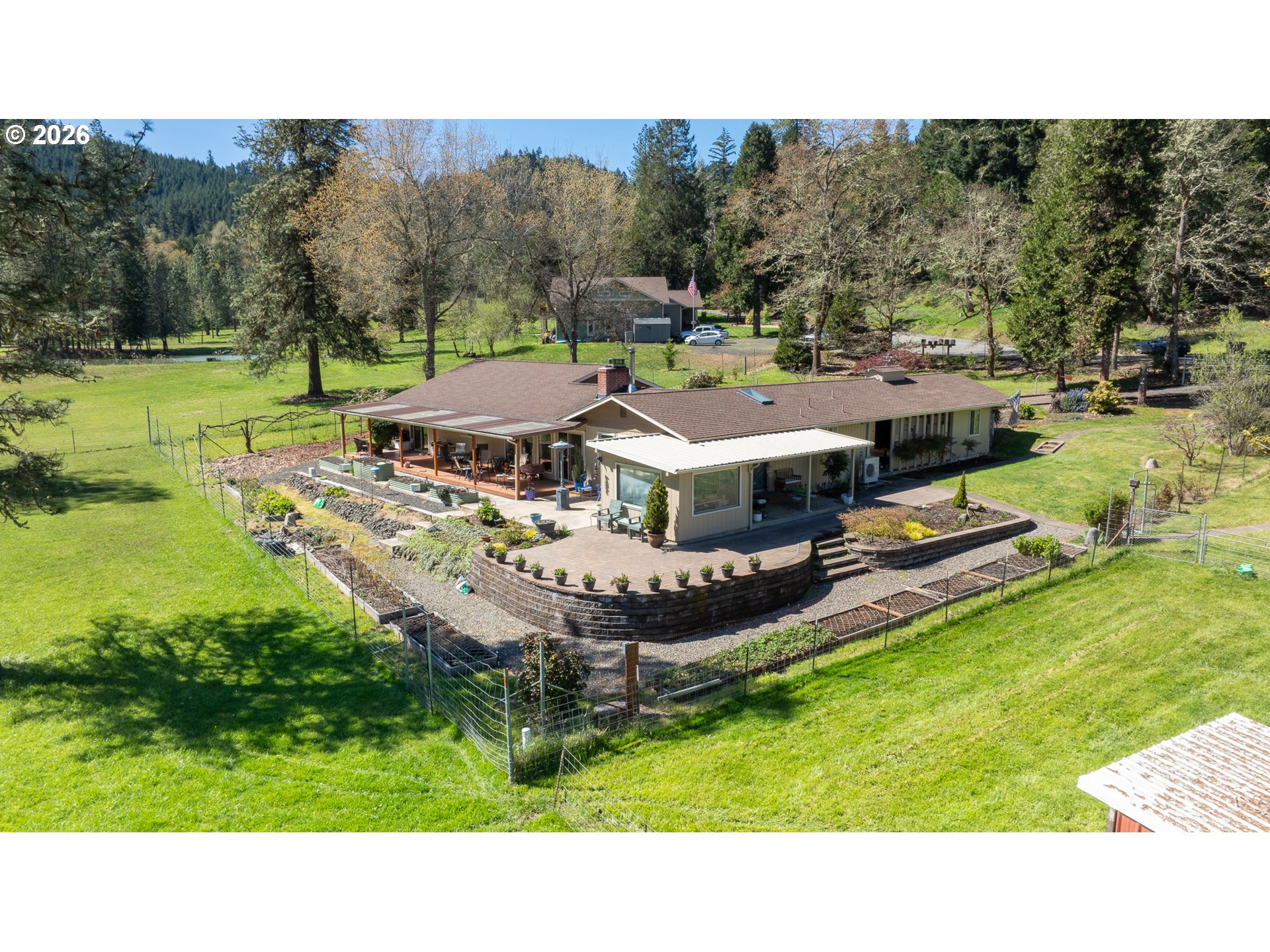 1868 Larson Road Roseburg, OR 97471 - Photo 1 of 48 Gallery Image 1