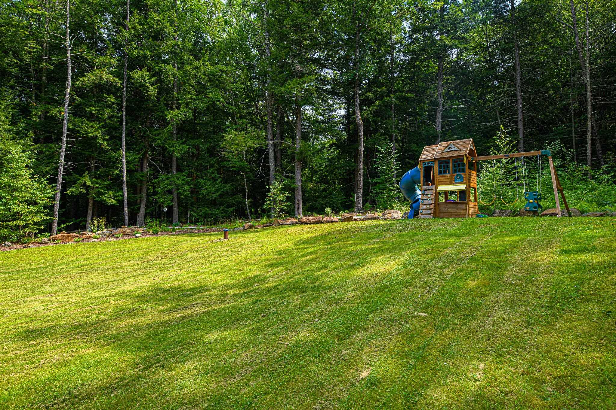987 Deering Center Road Weare, NH 03281 - Photo 21 of 28