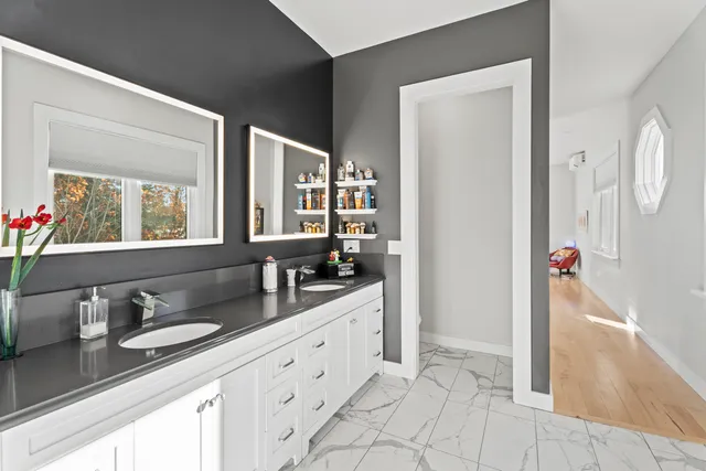 $1,700,000 | 29 Navy Street, Searsport, ME 04974