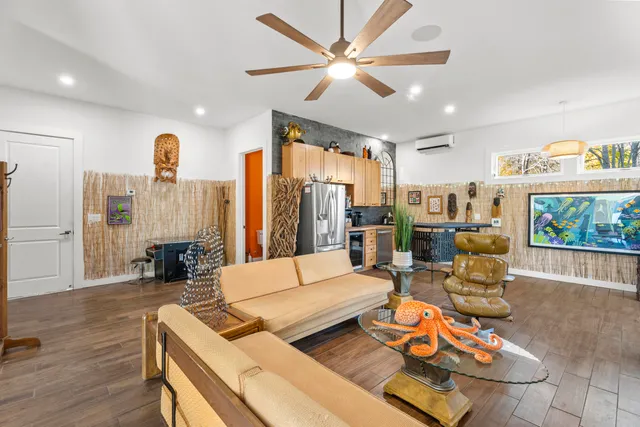 $1,700,000 | 29 Navy Street, Searsport, ME 04974