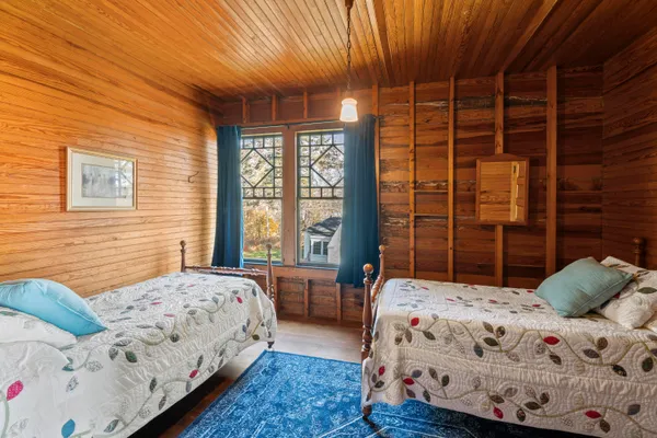 $1,250,000 | 29 Navy Street, Searsport, ME 04974