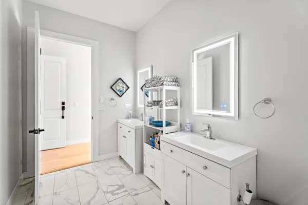 $1,250,000 | 29 Navy Street, Searsport, ME 04974