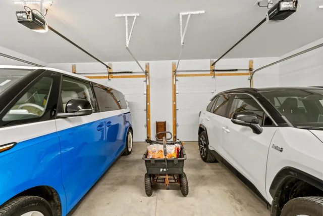 $1,700,000 | 29 Navy Street, Searsport, ME 04974