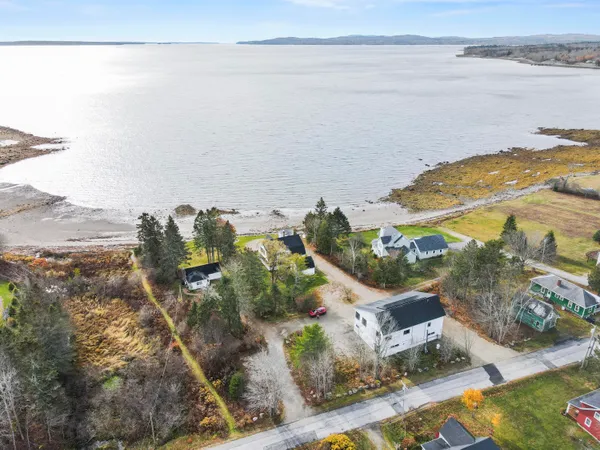 $1,600,000 | 29 Navy Street, Searsport, ME 04974
