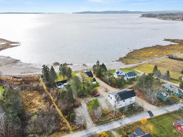 $1,700,000 | 29 Navy Street, Searsport, ME 04974