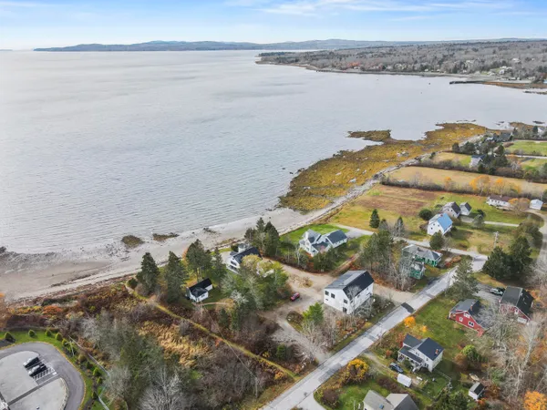 $1,250,000 | 29 Navy Street, Searsport, ME 04974