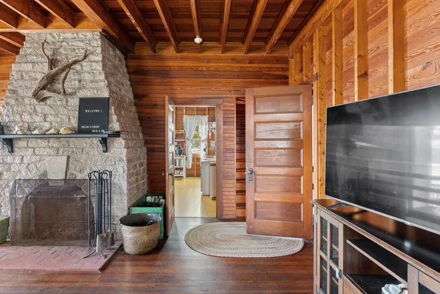 $1,700,000 | 29 Navy Street, Searsport, ME 04974